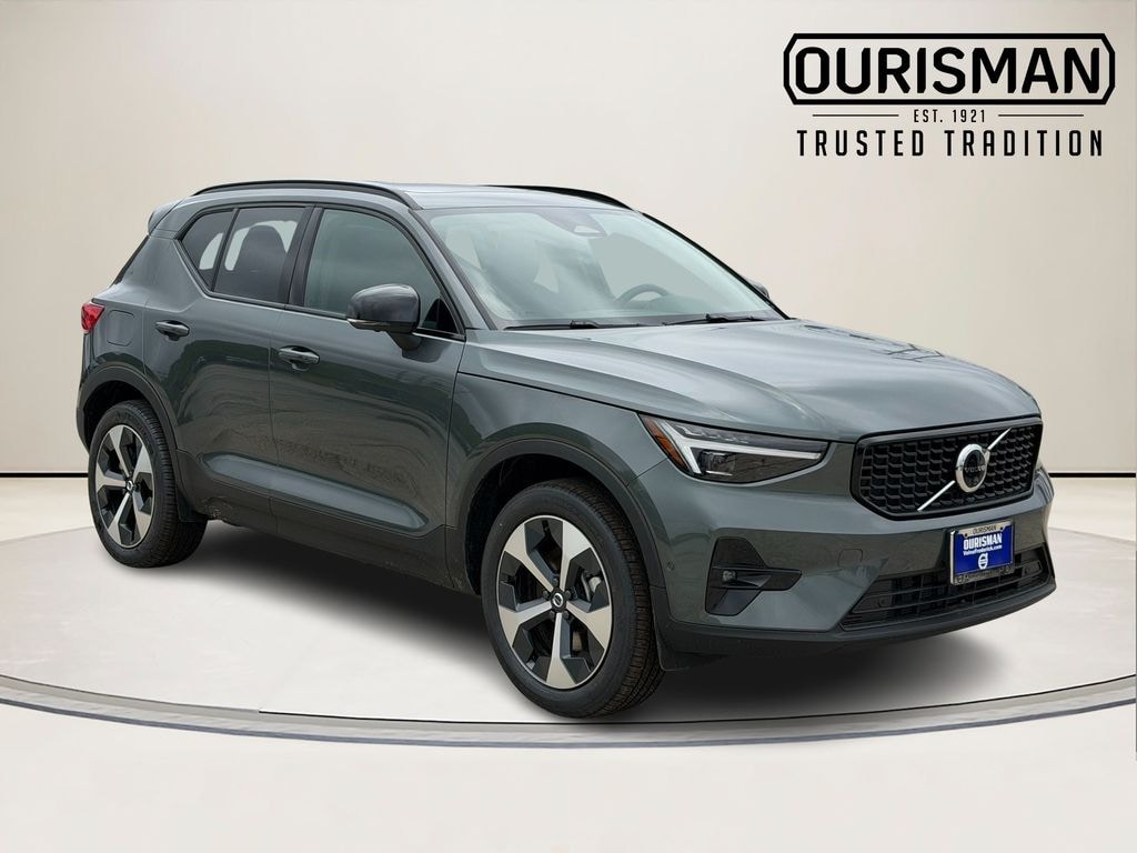 New 2026 Volvo XC40 B5 Plus SUV