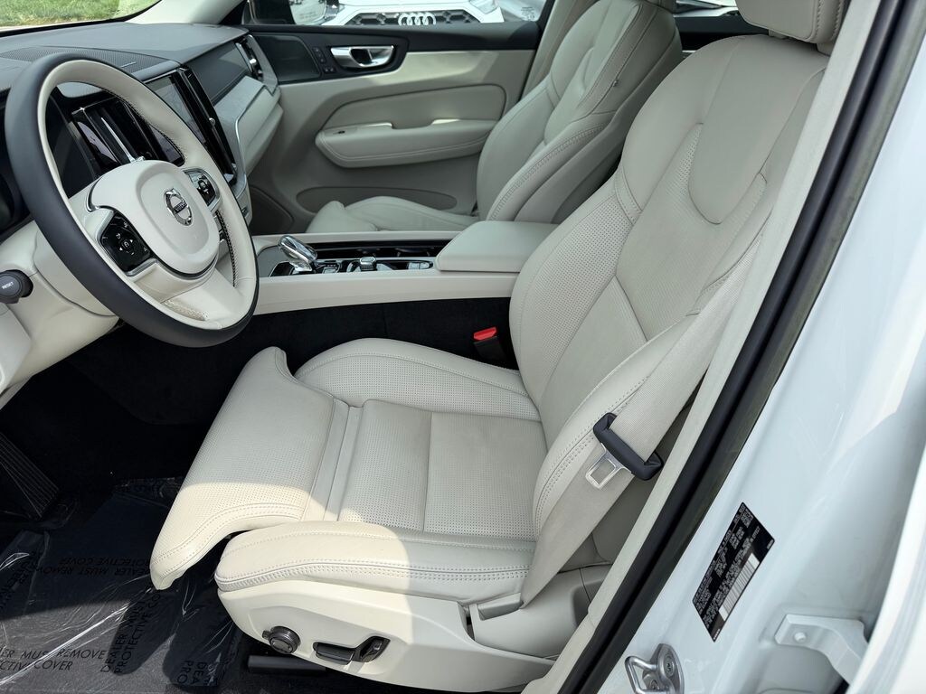Used 2023 Volvo XC60 B6 Ultimate Dark Theme SUV