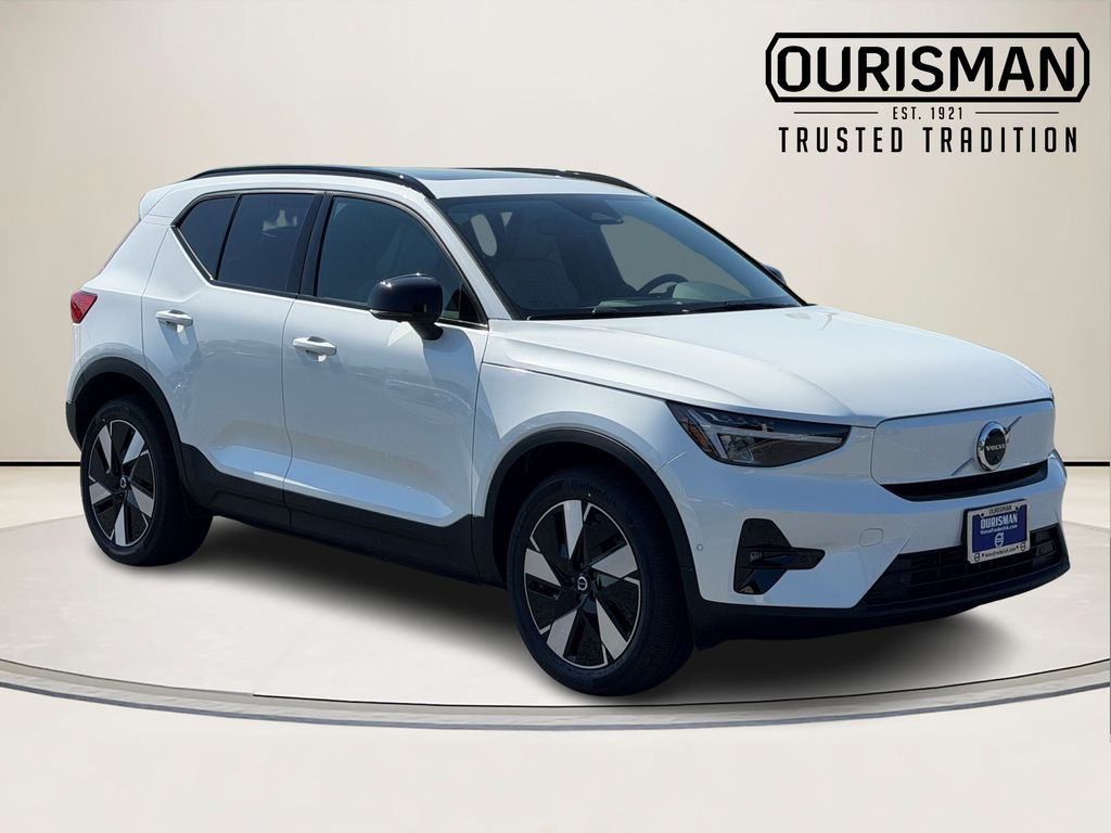 2026 Volvo EX40 Twin Motor Plus AWD's photo