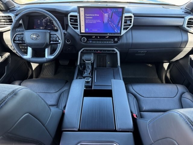 2023 Toyota Tundra Platinum photo 2