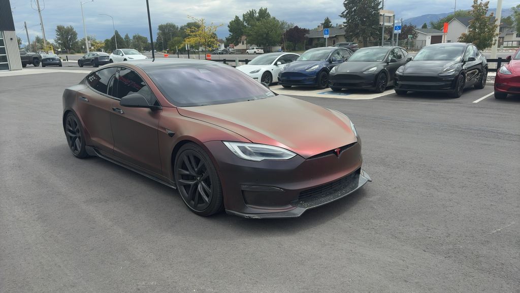 2022 Tesla Model S Plaid's photo