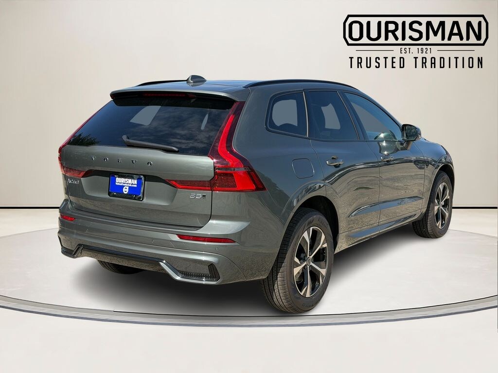 New 2026 Volvo XC60 B5 Core SUV