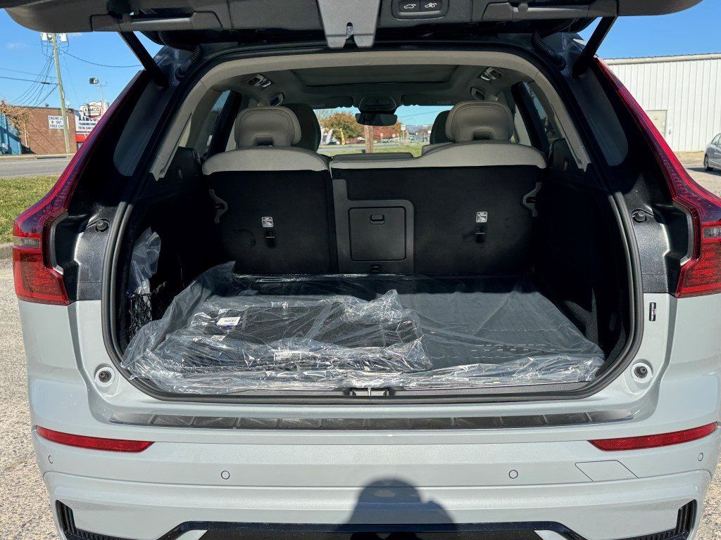 2026 Volvo XC60 Ultra - Photo 15