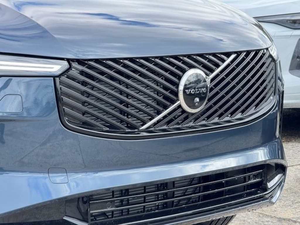 New 2026 Volvo XC90 B6 Ultra Dark Theme 6-Seater SUV