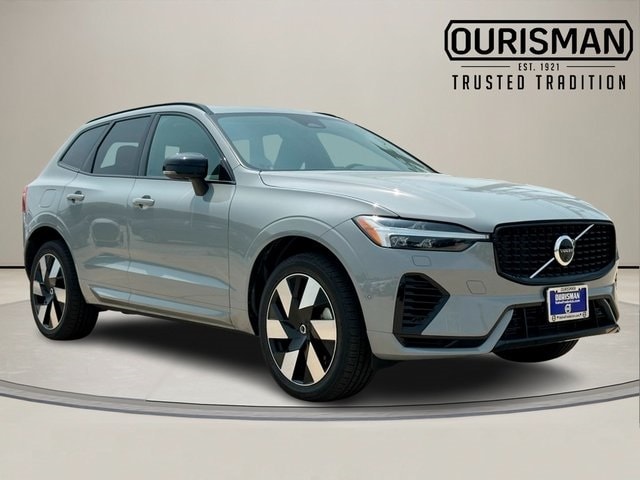 2025 Volvo XC60 plug-in hybrid T8 Plus SUV