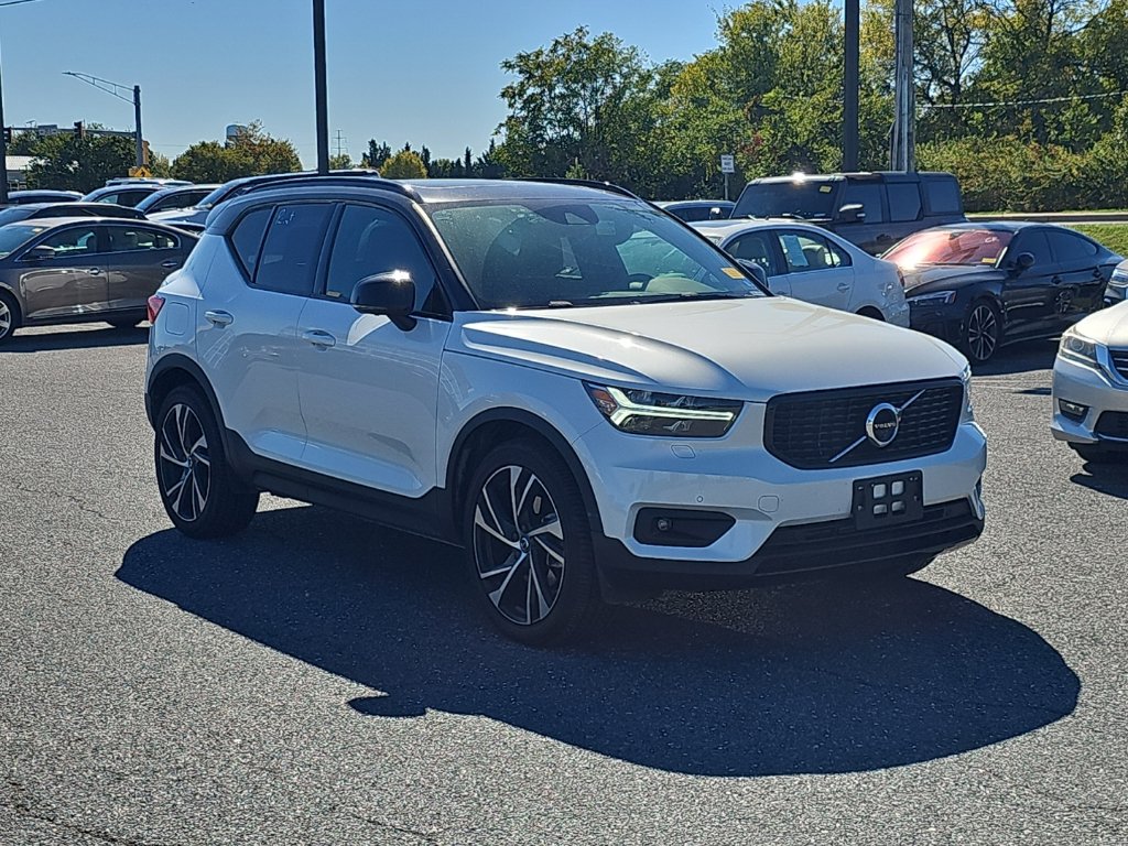 2021 Volvo XC40