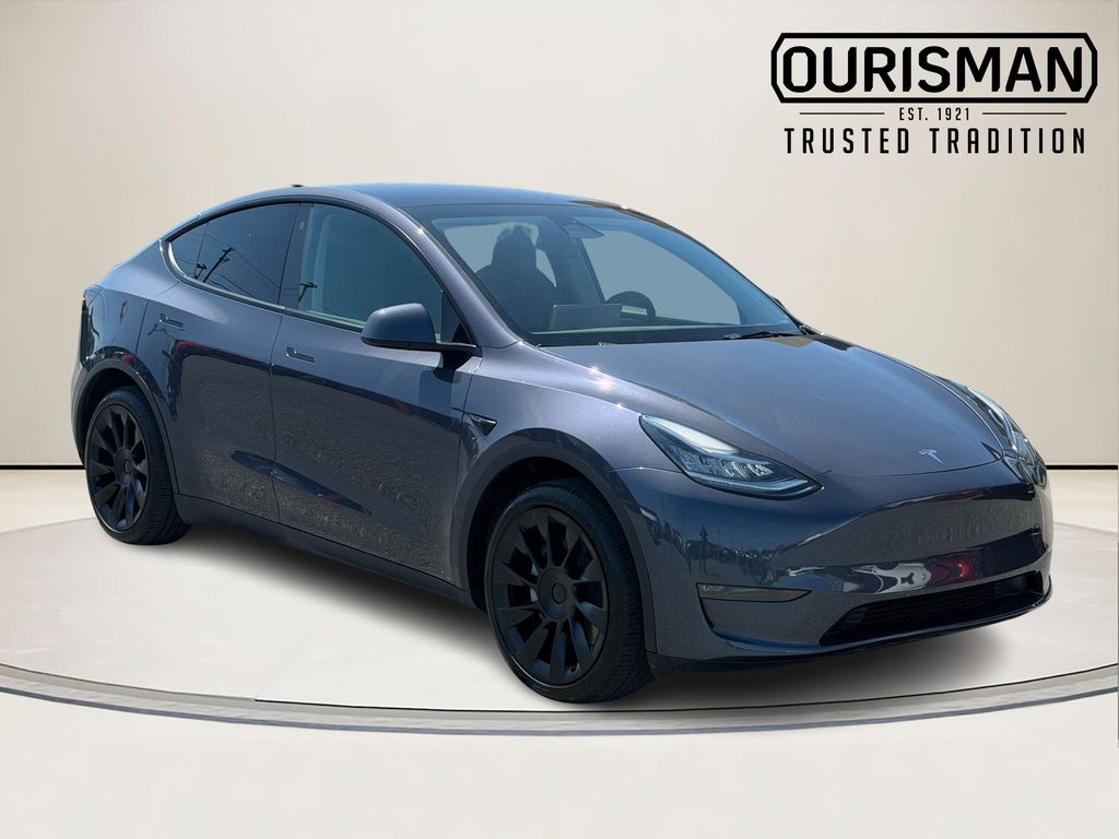 2023 Tesla Model Y Long Range Dual Motor All-Wheel Drive's photo