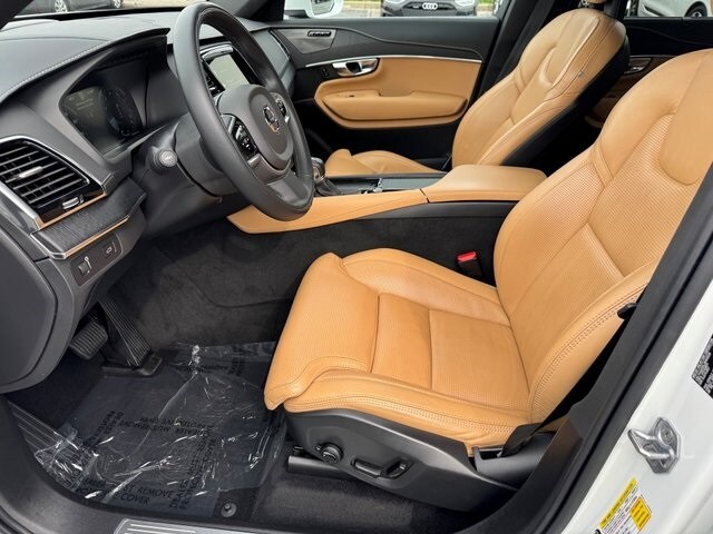 2022 Volvo XC90 T6 Inscription photo 3