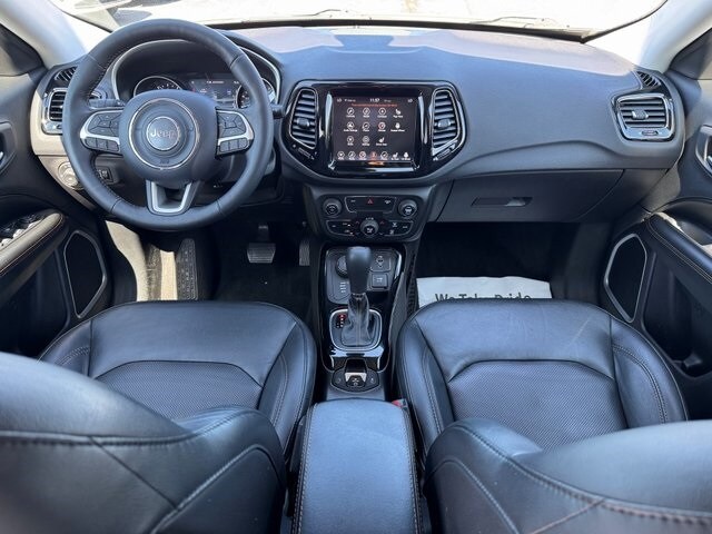 2018 Jeep Compass Limited photo 2
