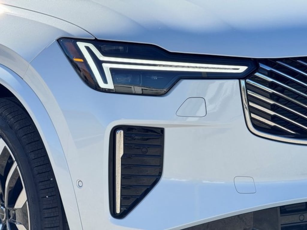 New 2026 Volvo XC90 B6 Ultra 7-Seater SUV