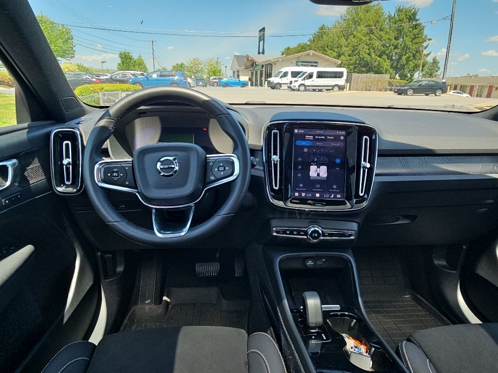 Used 2023 Volvo XC40 Ultimate with VIN YV4ED3UM7P2000503 for sale in Frederick, MD