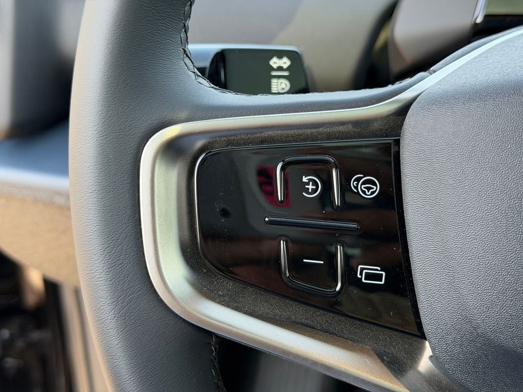 2026 Volvo EX30 Plus - Photo 19