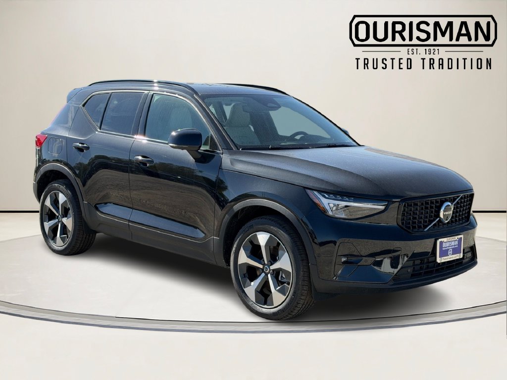 New 2026 Volvo XC40 B5 Plus SUV