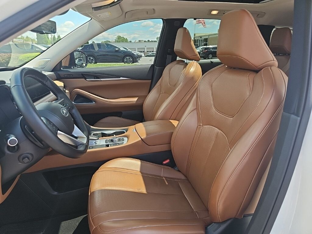 Used 2023 INFINITI QX60 Sensory SUV