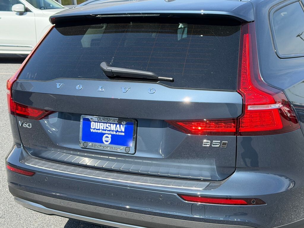 New 2026 Volvo V60 Cross Country B5 Plus Wagon