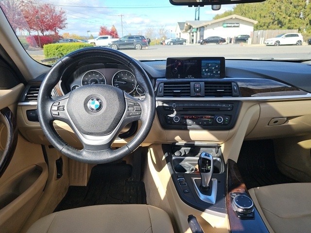 2015 Bmw 328i xDrive SA photo 2