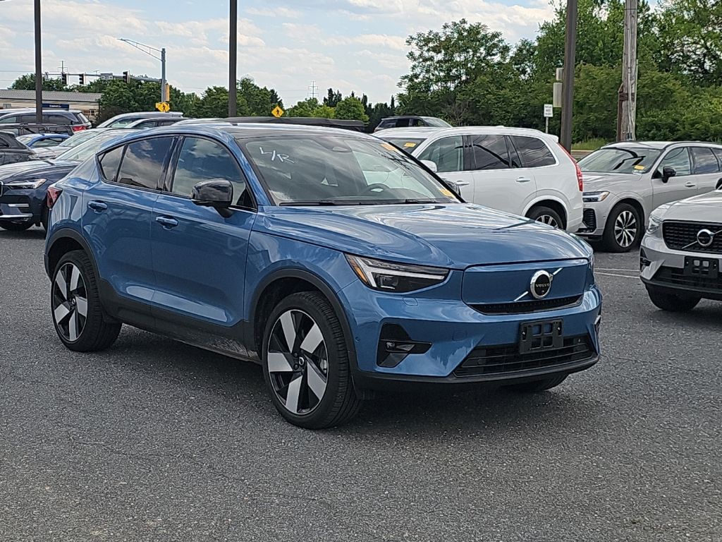2023 Volvo C40 P8 Recharge Ultimate AWD's photo
