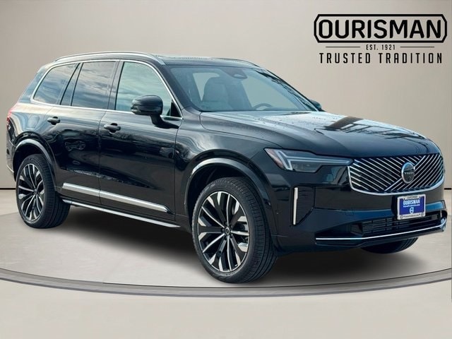 2026 Volvo XC90 Plus's photo