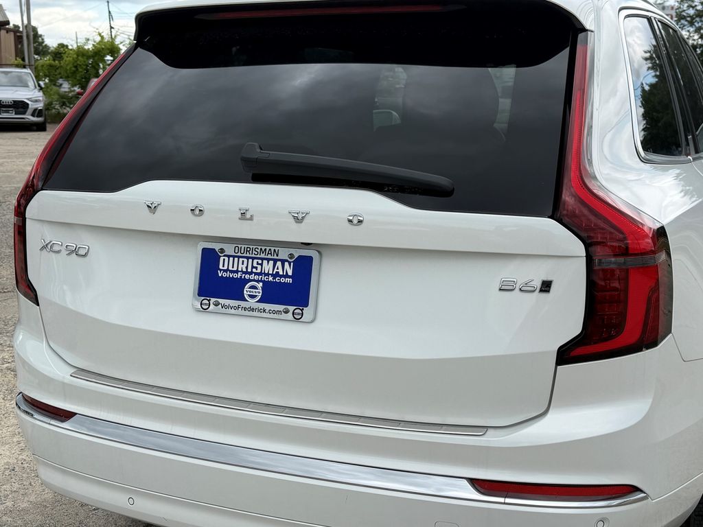 2026 Volvo XC90 Plus - Photo 5