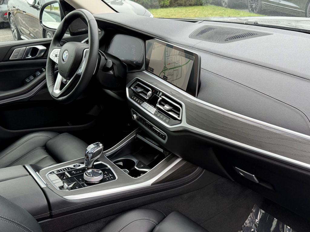 2022 BMW X7 40i - Photo 14