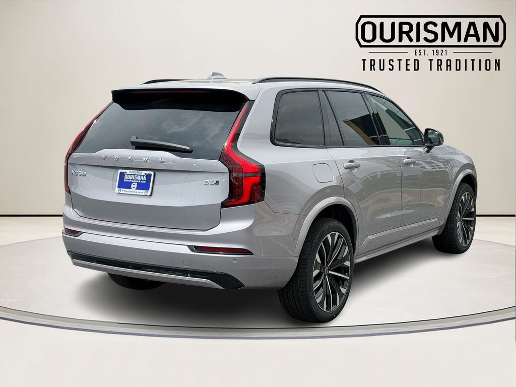 New 2026 Volvo XC90 B6 Ultra Dark Theme 6-Seater SUV
