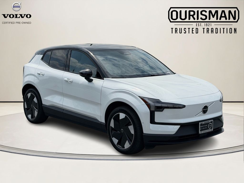 2025 Volvo EX30 Twin Motor Performance Ultra's photo