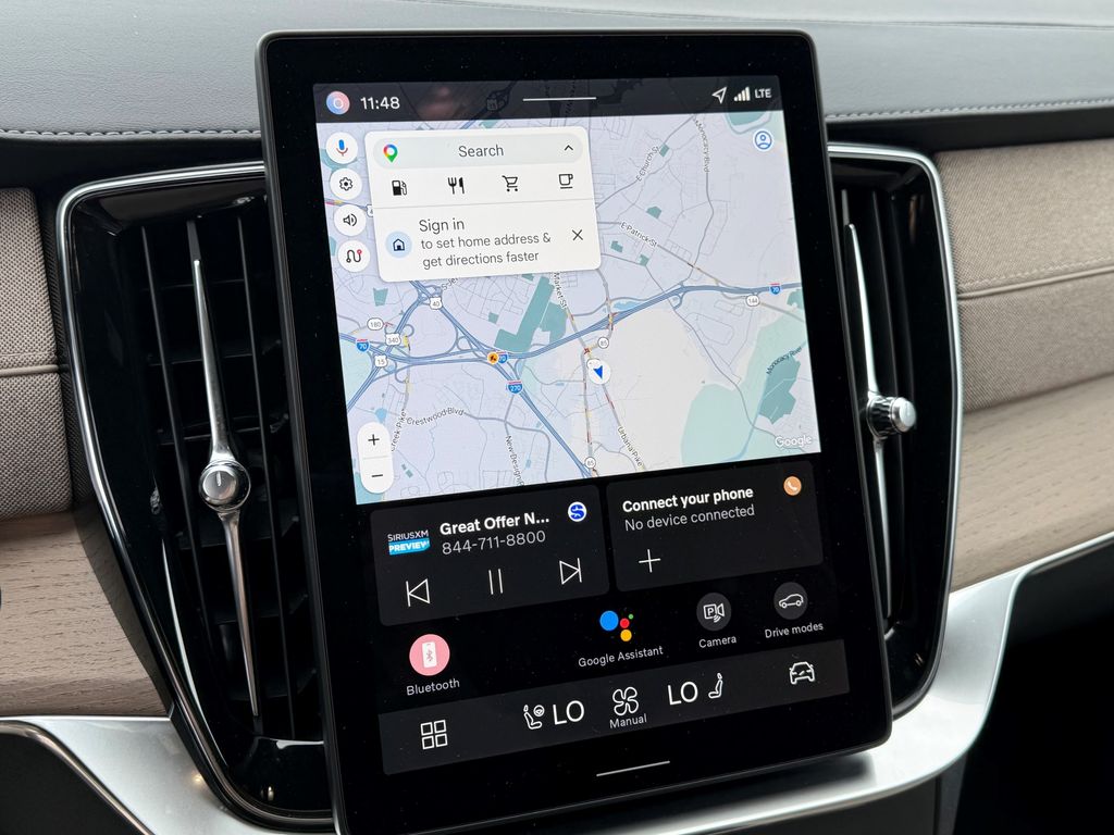 2026 Volvo XC90 Plus - Photo 22