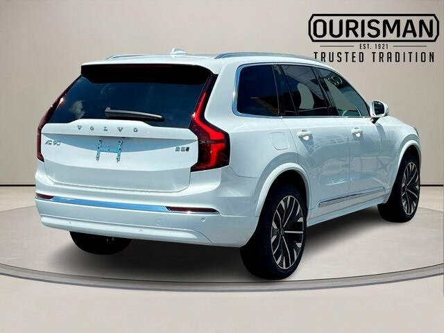 2026 Volvo XC90 B5 photo 3