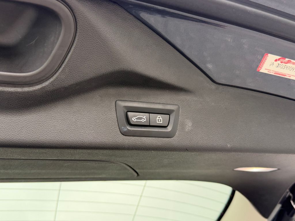 2022 BMW X7 40i - Photo 21