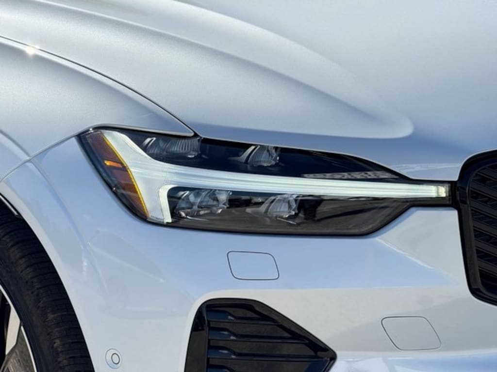 New 2026 Volvo XC60 B5 Ultra SUV