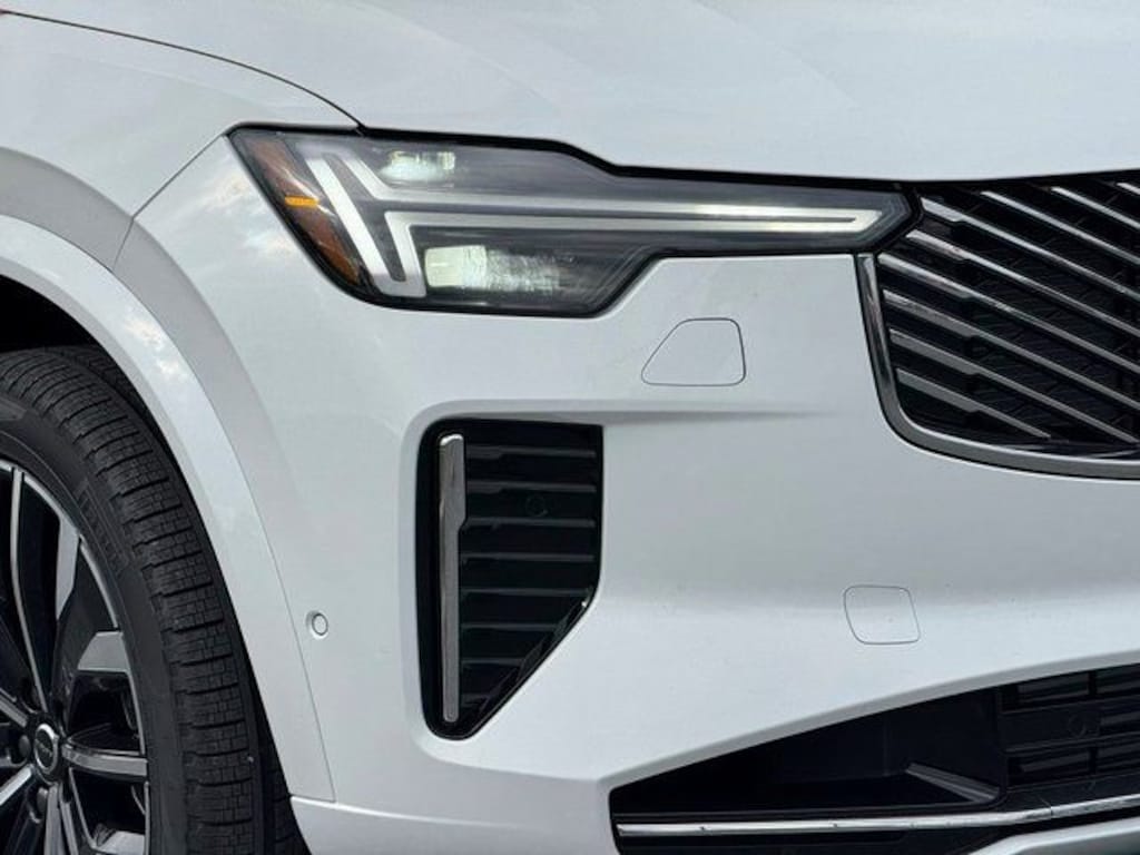 New 2026 Volvo XC90 plug-in hybrid T8 Ultra 7-Seater SUV