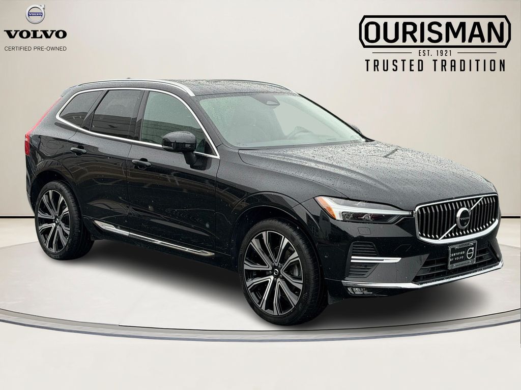 2023 Volvo XC60 B5 Ultimate Bright Theme AWD's photo