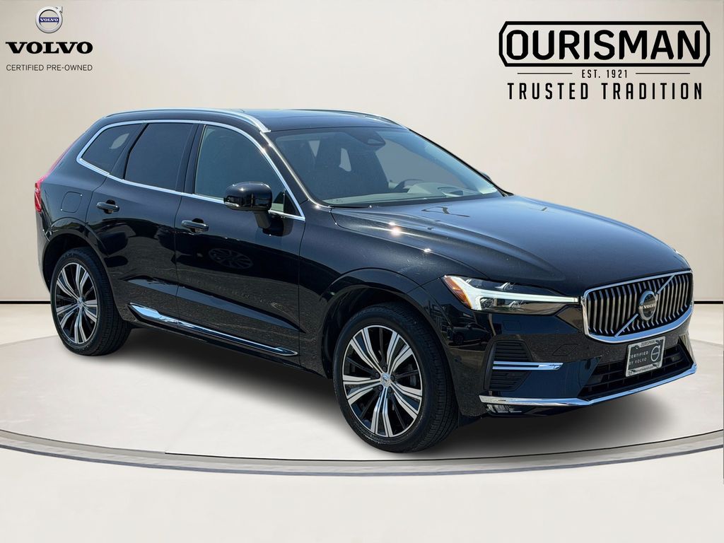 2023 Volvo XC60 B5 Ultimate Bright Theme AWD's photo