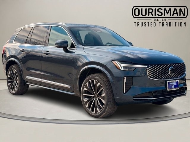 2026 Volvo XC90 Plus's photo