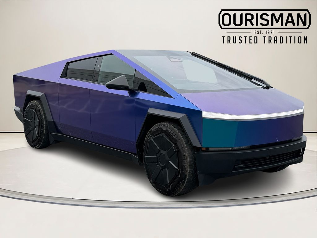 2024 Tesla Cybertruck All-Wheel Drive's photo