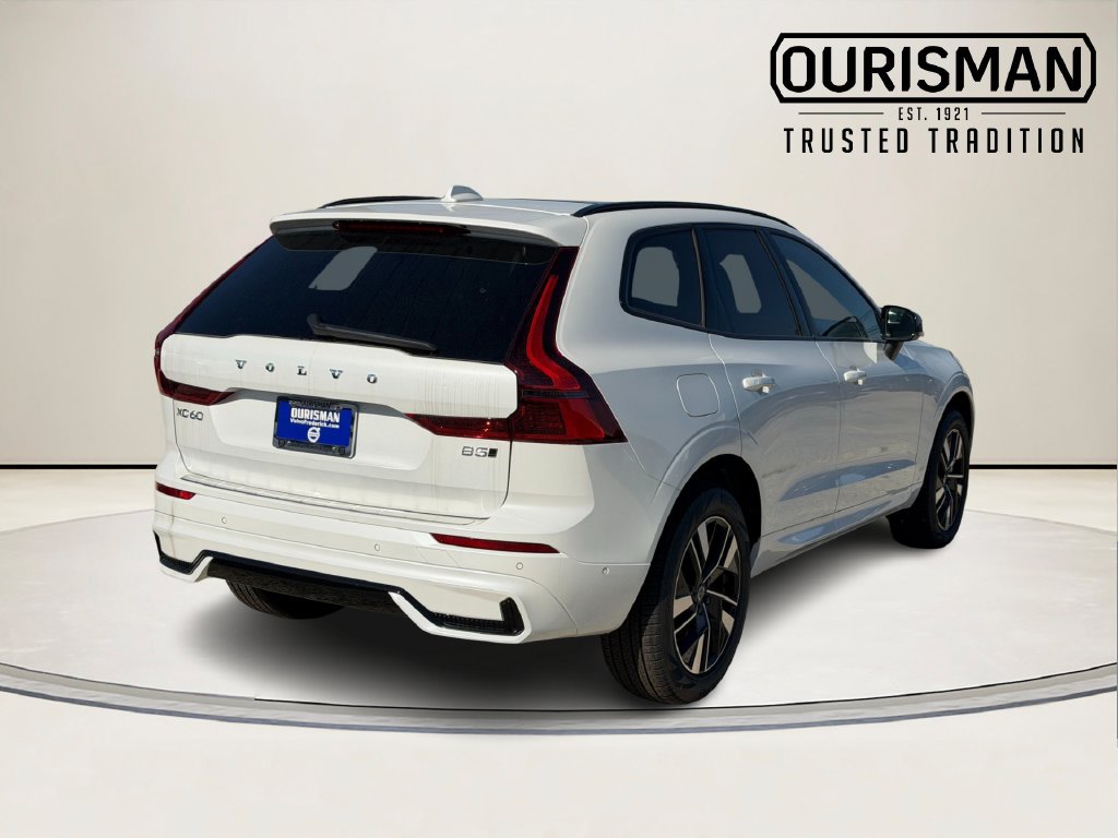 New 2026 Volvo XC60 B5 Plus SUV