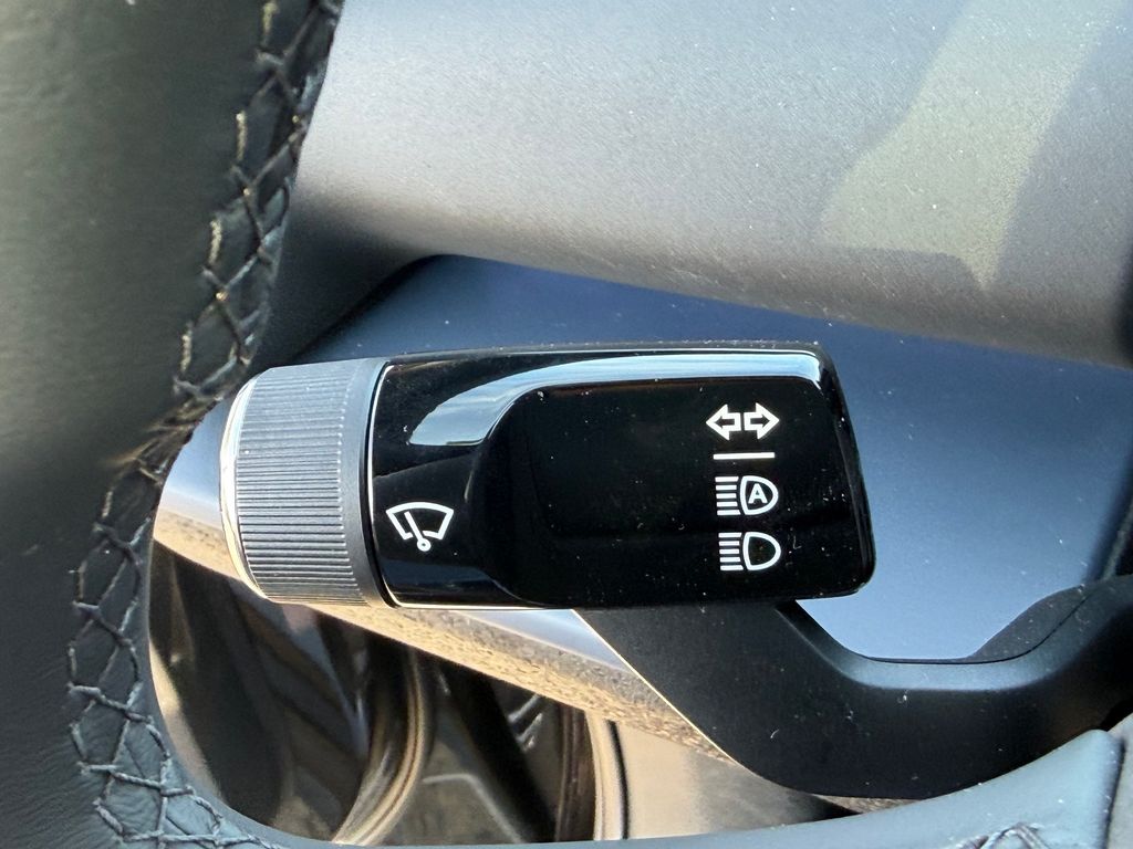 2026 Volvo EX30 Plus - Photo 27