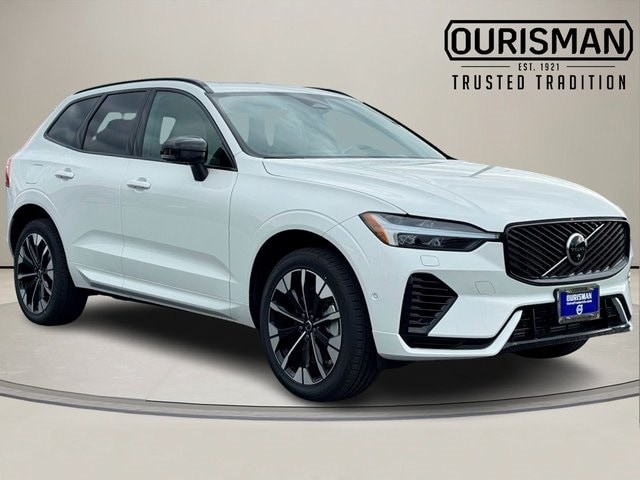 2026 Volvo XC60 Plus's photo