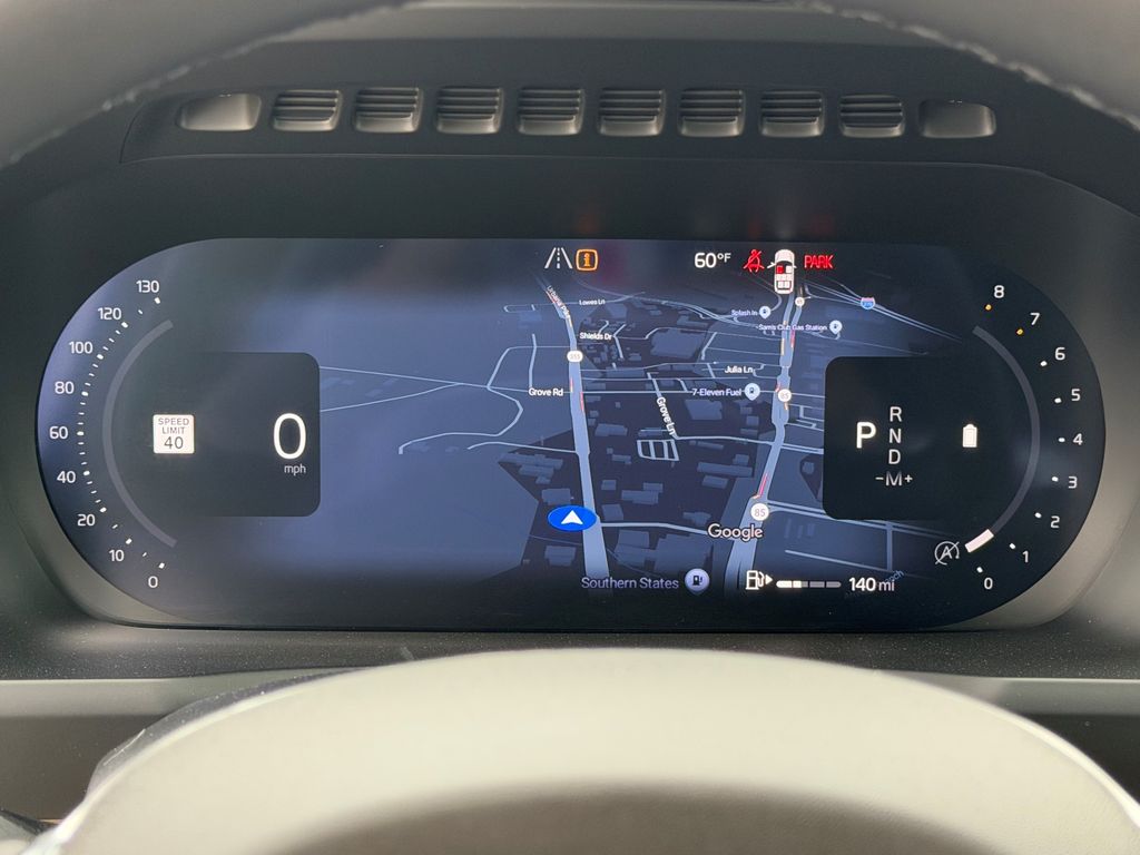 2026 Volvo XC90 Plus - Photo 20
