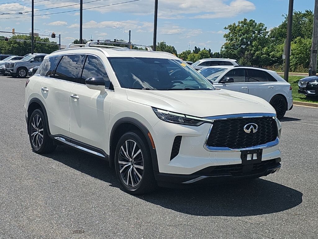 Used 2023 INFINITI QX60 Sensory SUV