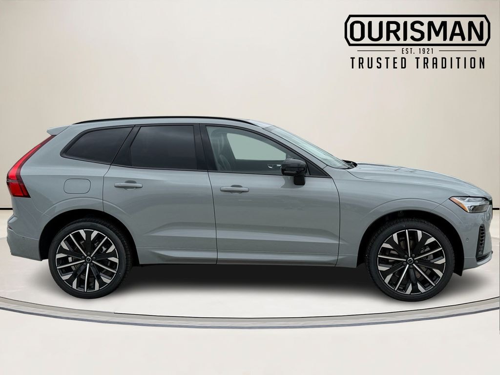New 2026 Volvo XC60 plug-in hybrid T8 Ultra SUV