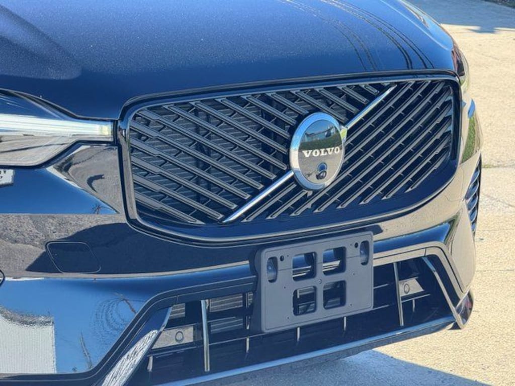 Used 2026 Volvo XC60 B5 Plus SUV