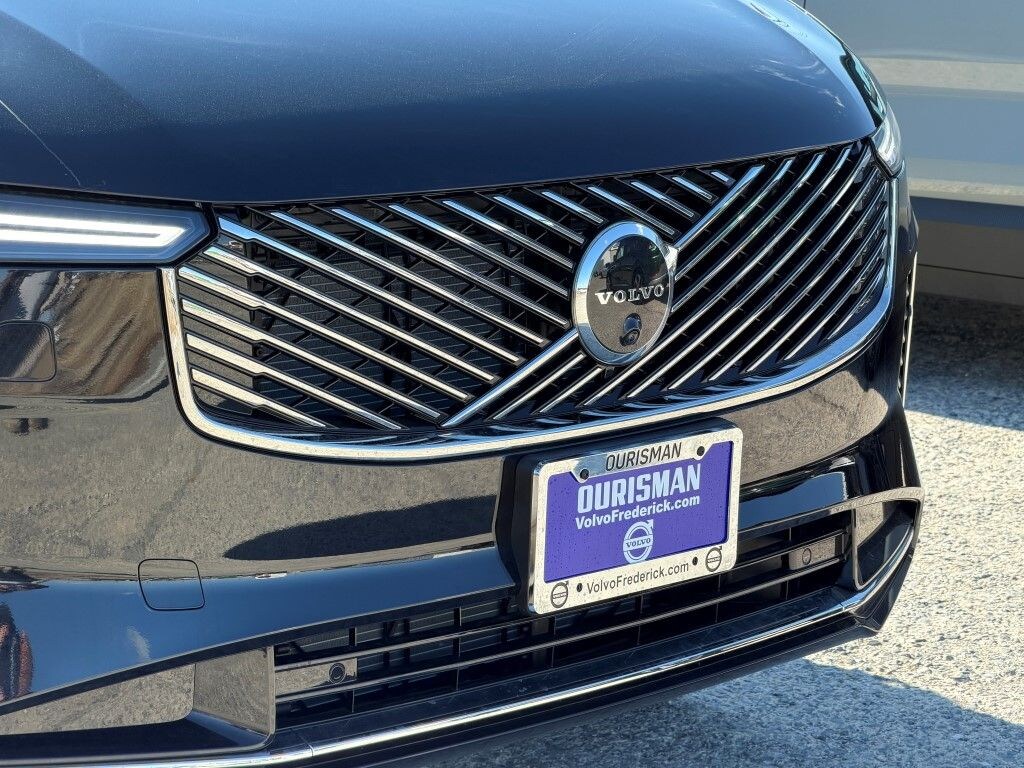 New 2026 Volvo XC90 B6 Plus 7-Seater SUV