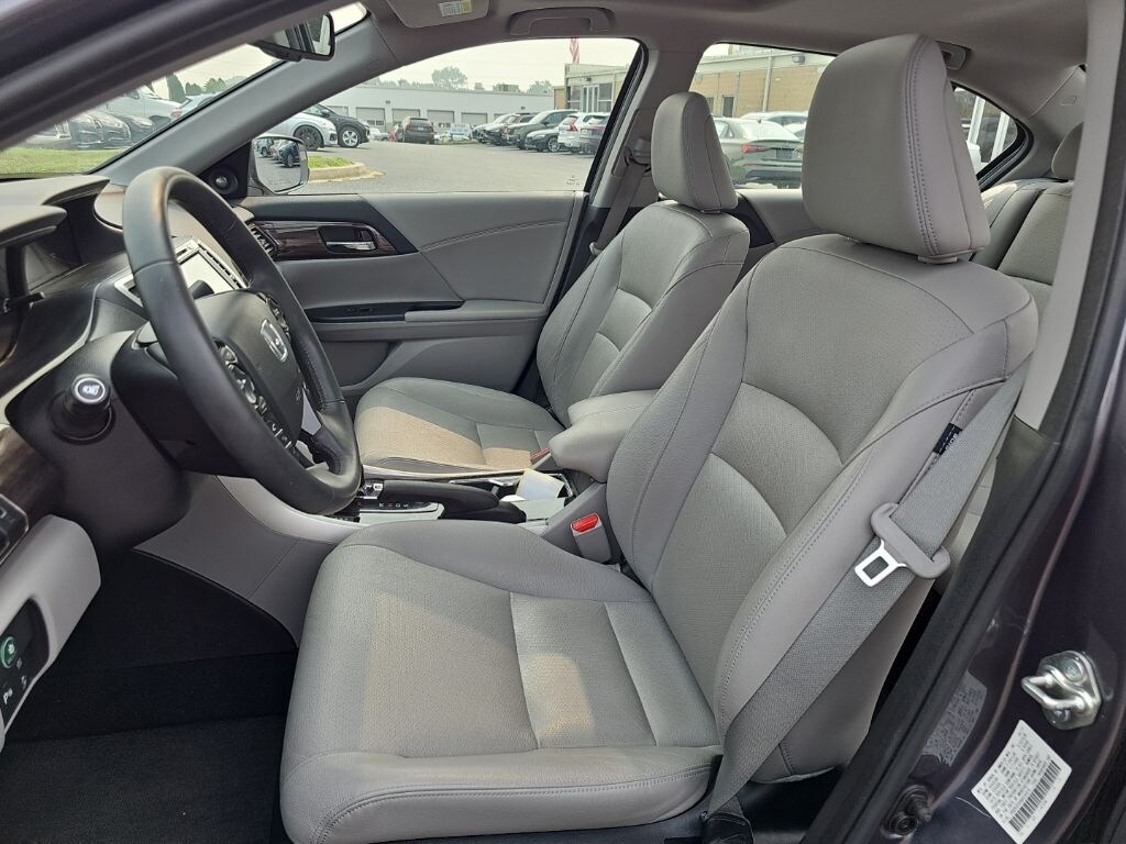 Used 2017 Honda Accord Touring Sedan