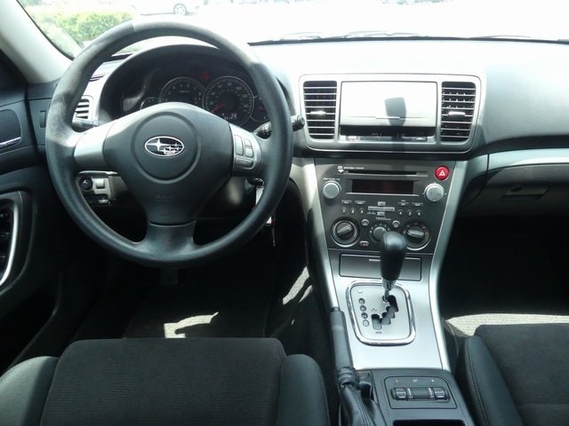 Used 2009 Subaru Outback 2.5i with VIN 4S4BP61C697317250 for sale in Frederick, MD