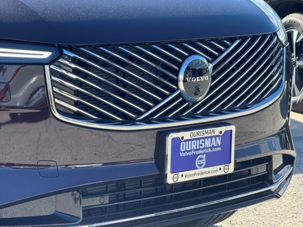 New 2025 Volvo XC90 B6 (2025.5) Ultra 7-Seater SUV