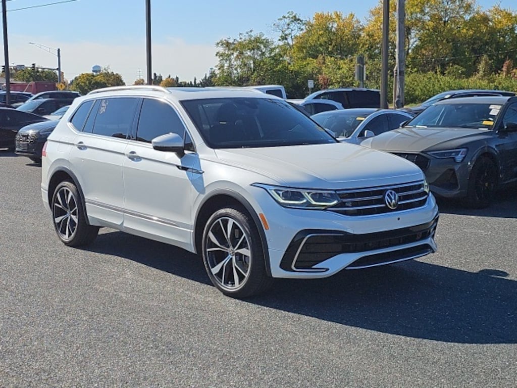Used 2022 Volkswagen Tiguan 2.0T SEL R-Line SUV