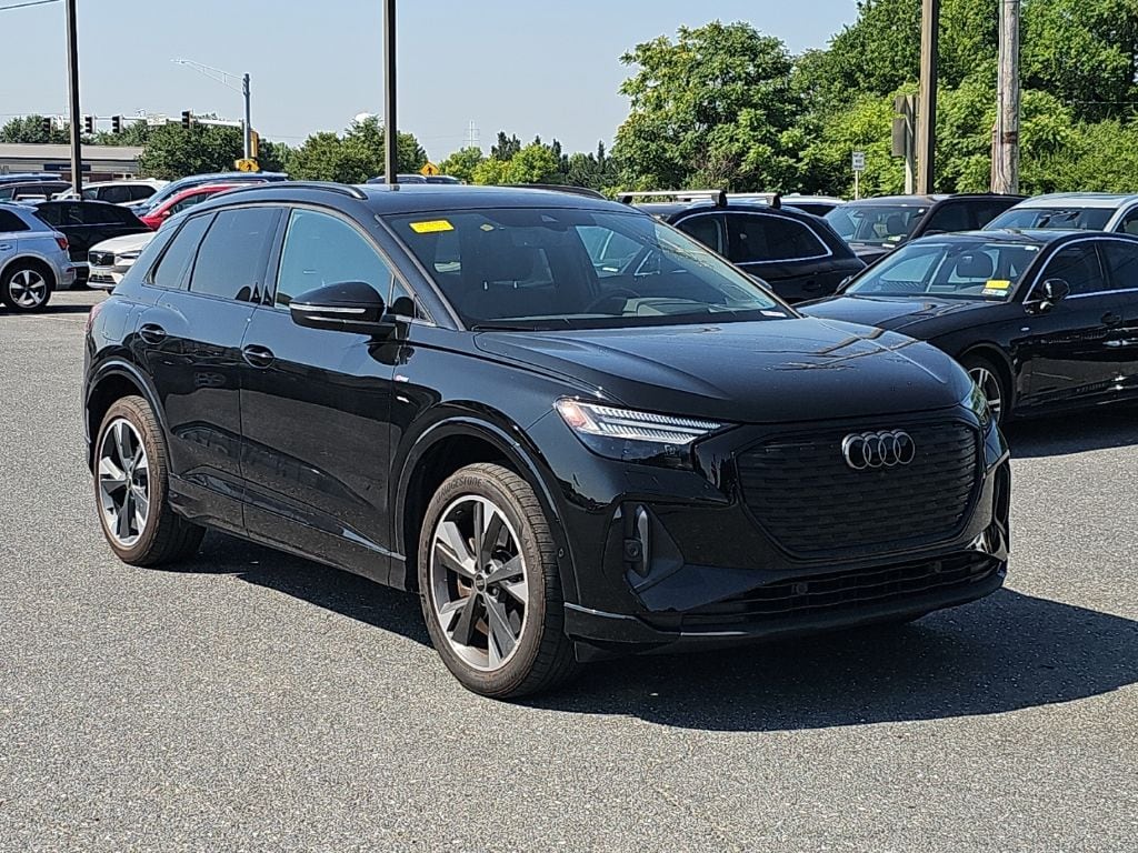 2024 Audi Q4 e-tron 50 Prestige quattro's photo