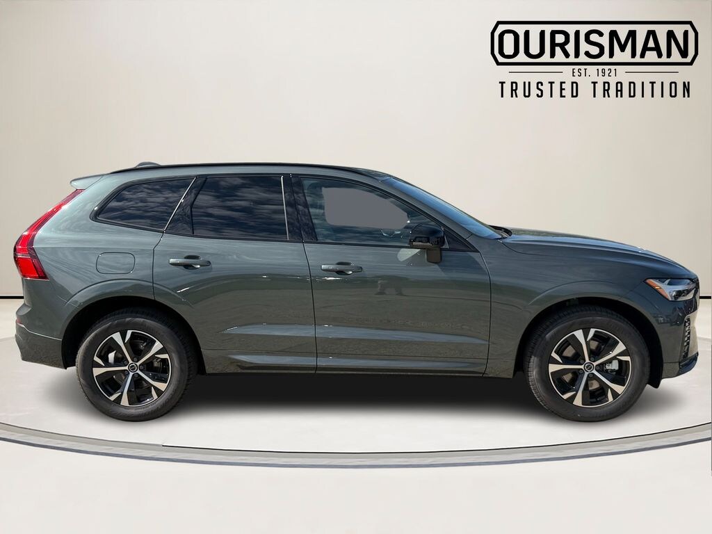 New 2026 Volvo XC60 B5 Core SUV