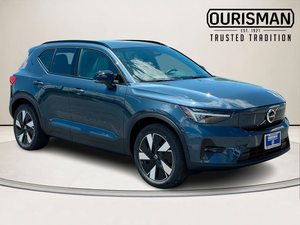 New 2026 Volvo EX40 Twin Motor Plus SUV